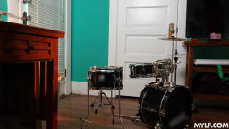 Aubree Valentine, Kelsey Kane - Step Sisters Part 1: Fuck You Derek And Your Wife 13-06-2025